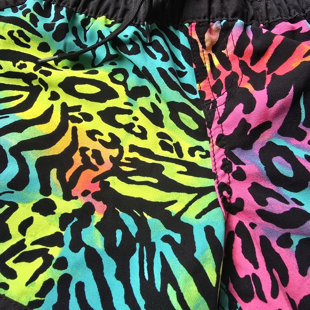M4EO Made For Each Other Multicolor Zebra Fluorescent Summer Shorts Womens Med - Picture 9 of 9